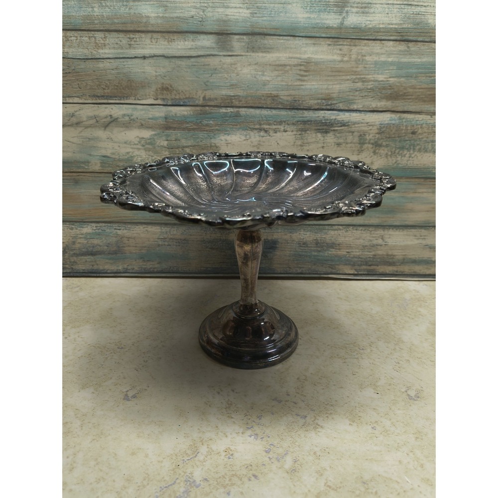 Wallace Baroque footed compote/candy dish‎ silverplate